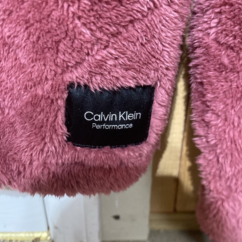 Calvin Klein pullover - Picture 3 of 4